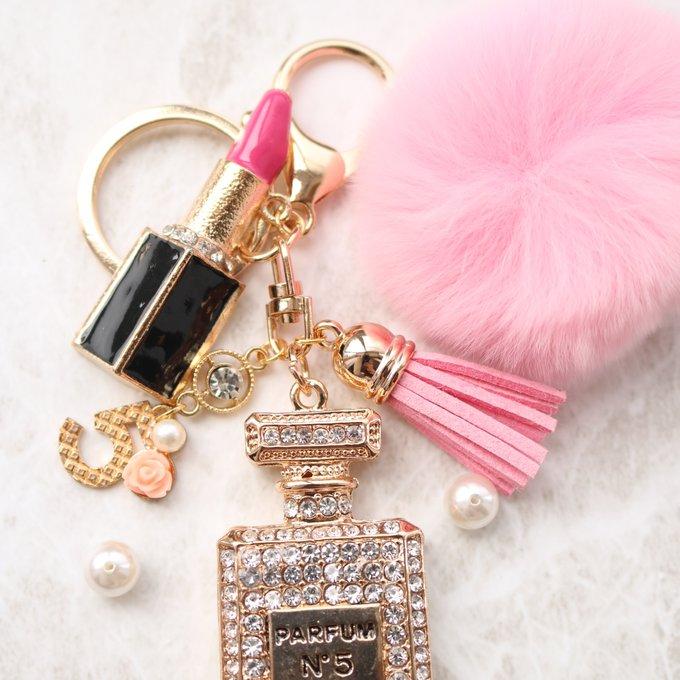 BIGキラキラCOCO香水瓶 2WAY ラビットファー リップ 口紅 シャネル