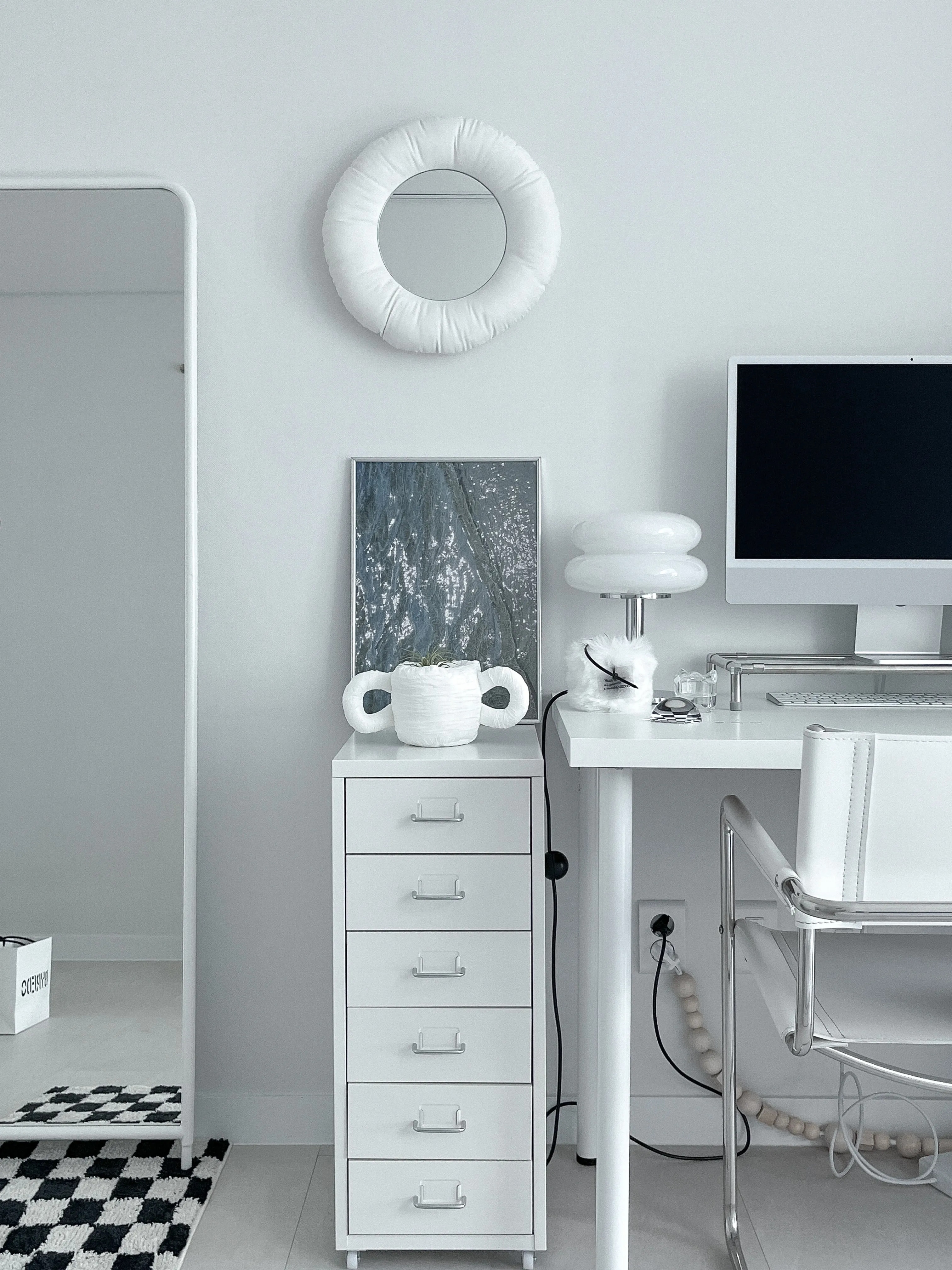 IKEA KNAPPER クナッペル スタンドミラー | 鏡・ミラー | Ohouse