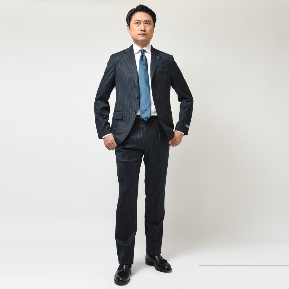 Belvest（ベルベスト）SUPER120'sウールサキソニーチョークストライプ