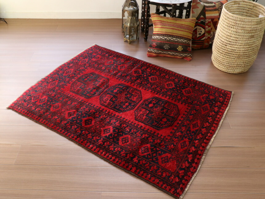 楽天市場】手織り絨毯 赤 トルクメン エルサリ族 131×101cm 【OUTLET