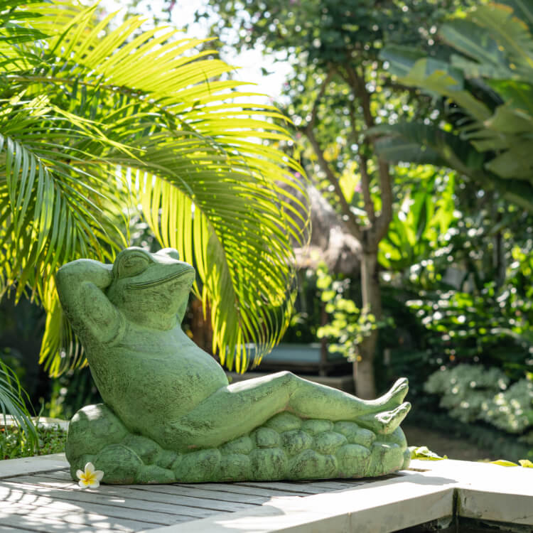 楽天市場】カエルの置物 フロッグ かえる 蛙 オブジェ リラックス