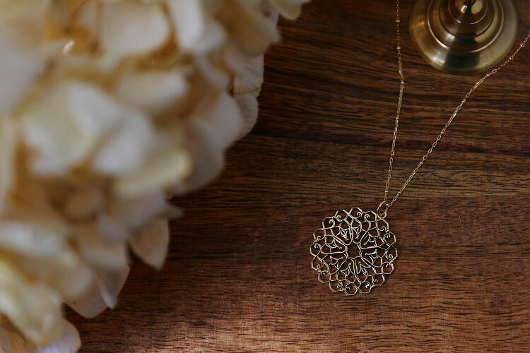 楽天市場】【Rudymoa Long Necklace】 K18/Pt900 透かし柄 モチーフ