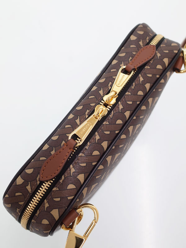 BURBERRY】バーバリー『TB モノグラム ショルダーバッグ』8025763