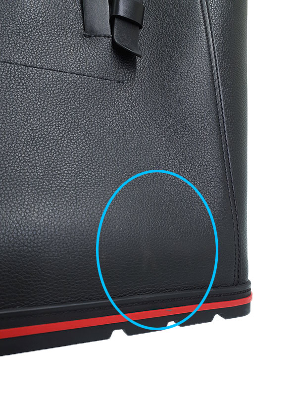 Christian Louboutin】クリスチャンルブタン『カバイカー スモール