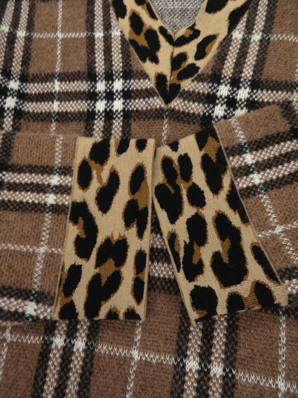 BURBERRY】バーバリー『チェック レオパード Vネック長袖ニット sizeM