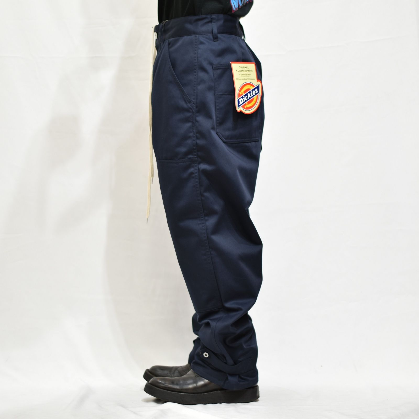 ISAMU KATAYAMA BACKLASH - ×× Dickies ダブルニーパンツ (NAVY