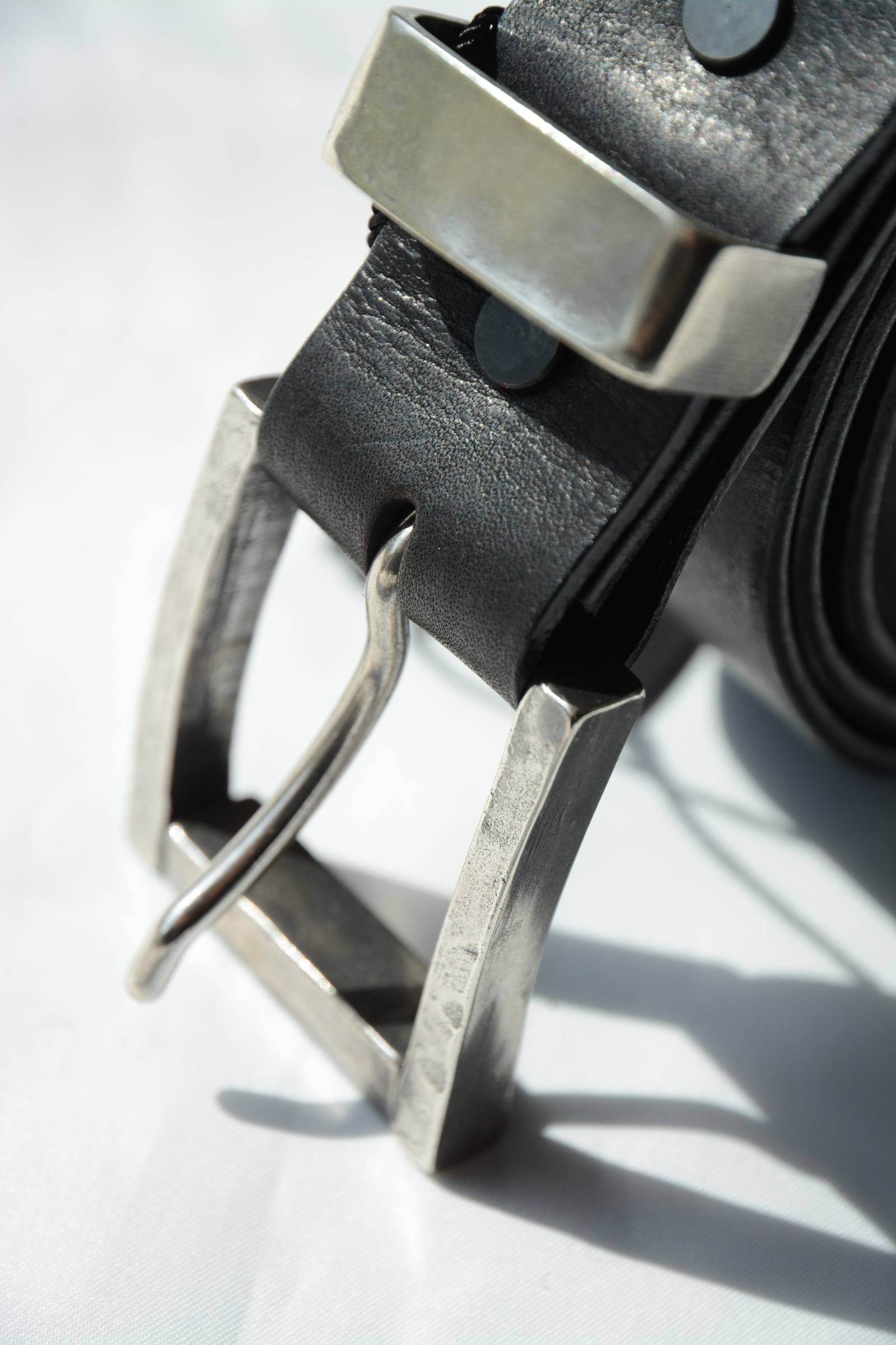 ISAMU KATAYAMA BACKLASH - イタリアンダブルショルダー シワ加工プル