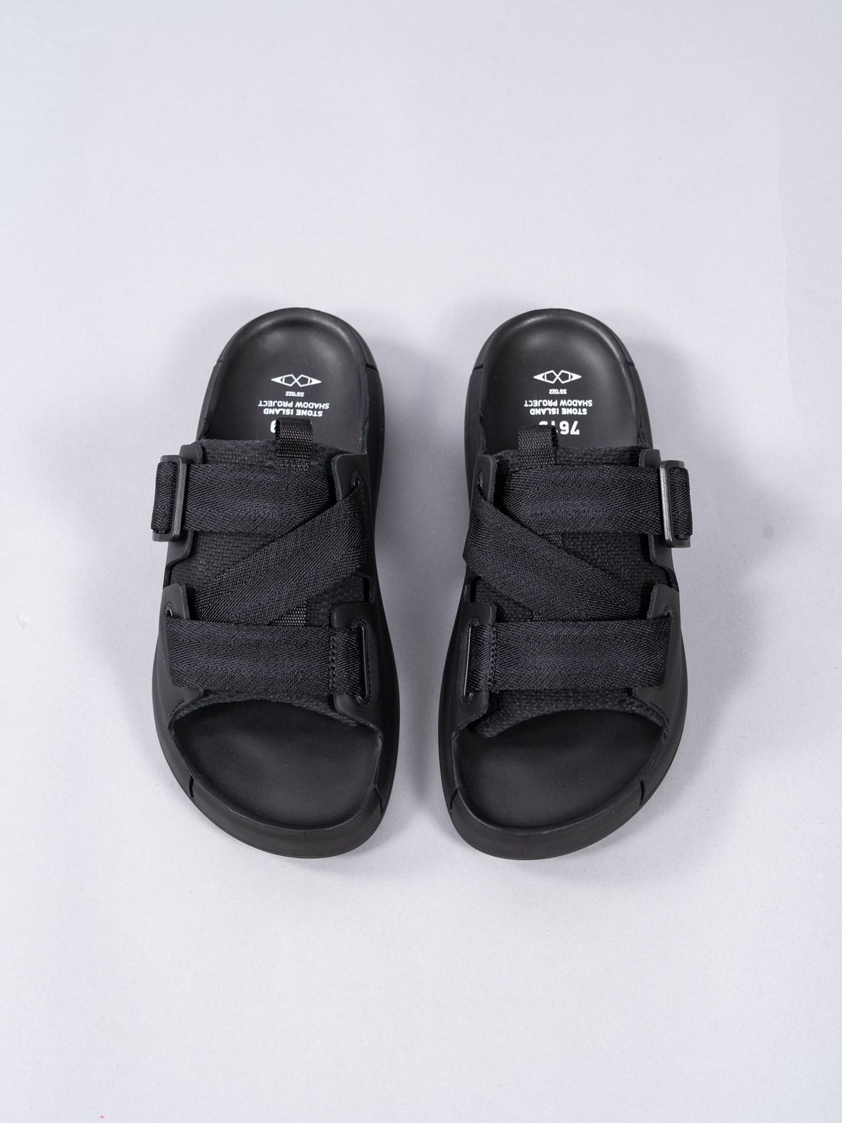 STONE ISLAND SHADOW PROJECT - 【ラスト1点】S022S SLIDE-ON