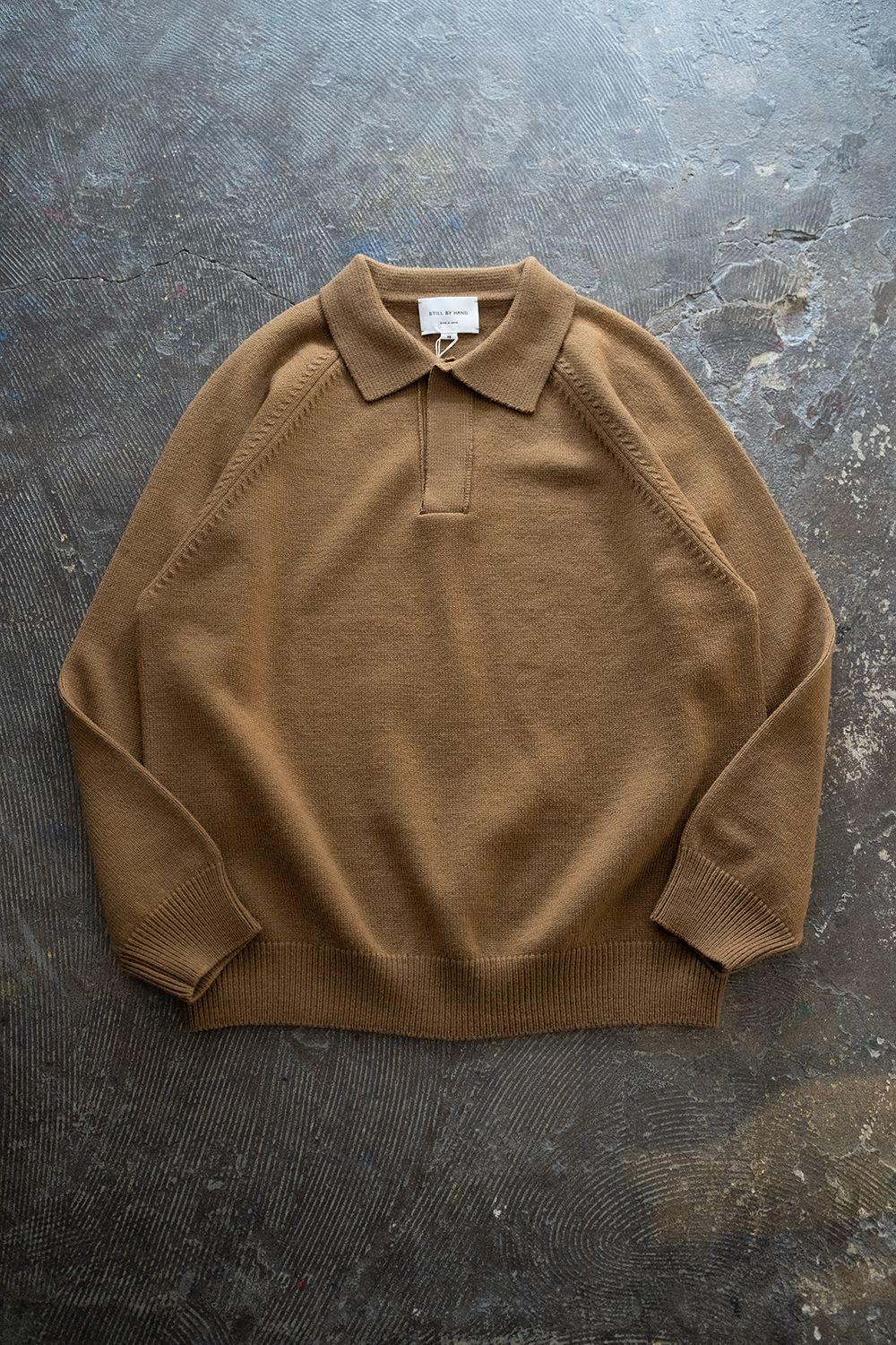 STILL BY HAND - 【ラスト1点】7Gスキッパーポロニット(CAMEL) | Salty