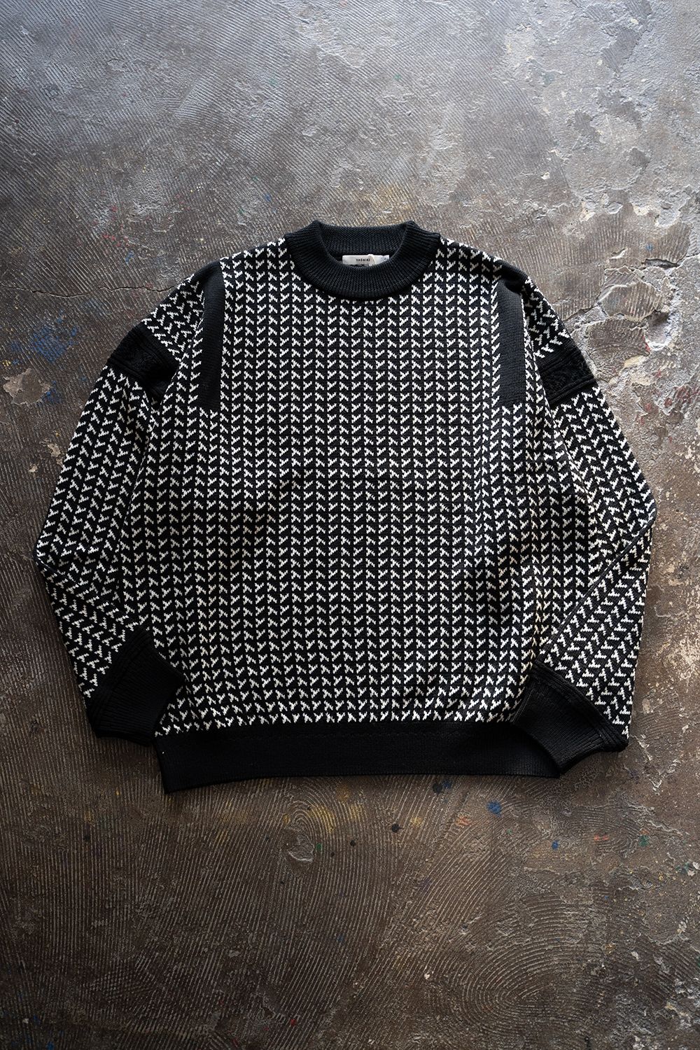YASHIKI - 【ラスト1点】【24AW】Shinsetsu Knit(BLACK) | Salty