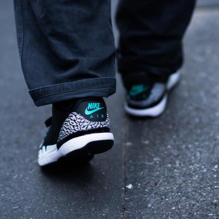 国内11月17日再販予定】 ナイキ コート ズーム ヴェイパー RF × エア