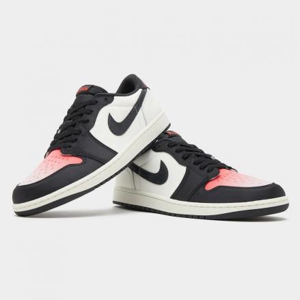 国内9月20日/29日発売予定】 パリ サンジェルマン × ナイキ エア