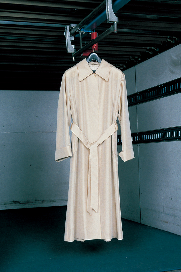 SANYOCOAT｜時代を超えて蘇る極上の“シルクコート”が誕生｜SANYOCOAT