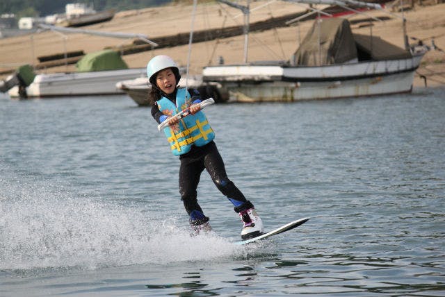 広島県尾道市・ウェイクボード】ランディング確率100%！瀬戸内海で