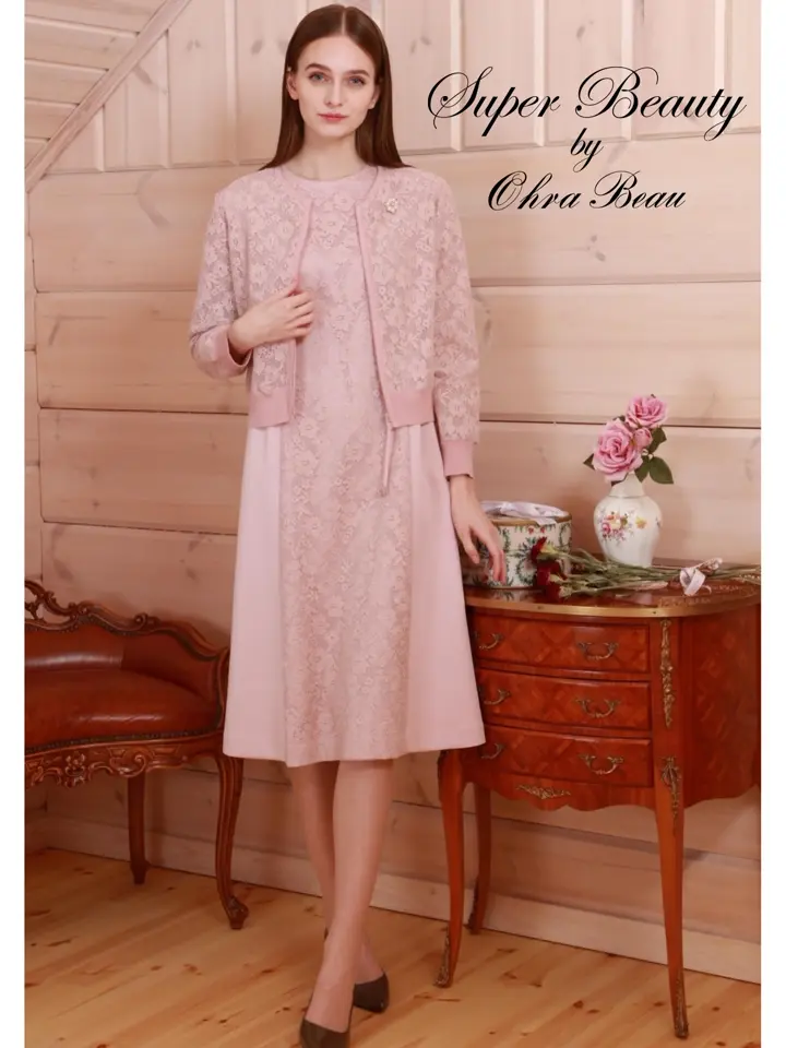 パリのエレガンスと大人の可愛らしさ｜Super Beauty公式通販