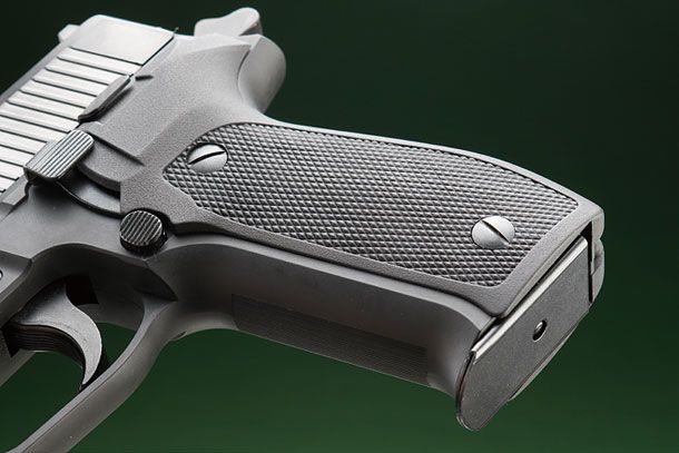 タナカ「SIG P226アーリータイプ EVO2フレームHW」製品レビュー