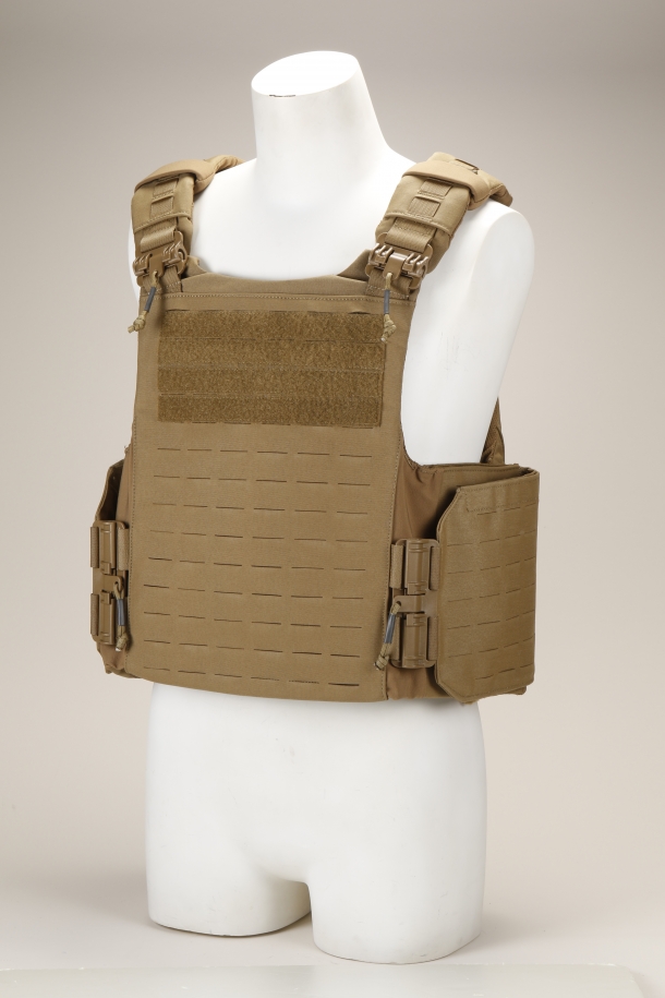 最新プレキャリでフルアーマー化!? 高額装備をご紹介 | ニュース