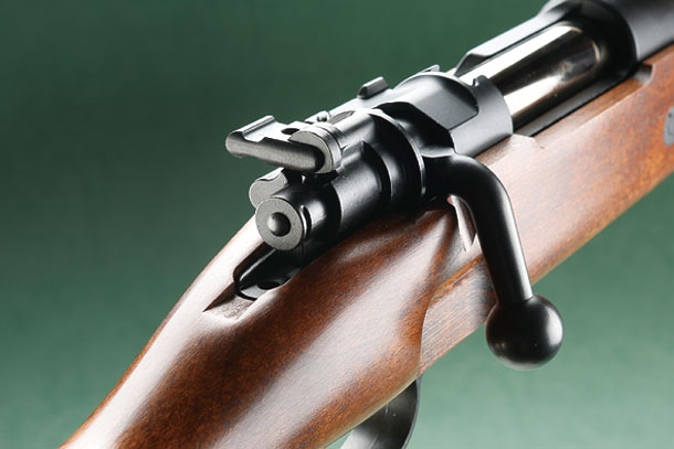 タナカのこだわりが詰まった傑作エアコッキングライフル「タナカ