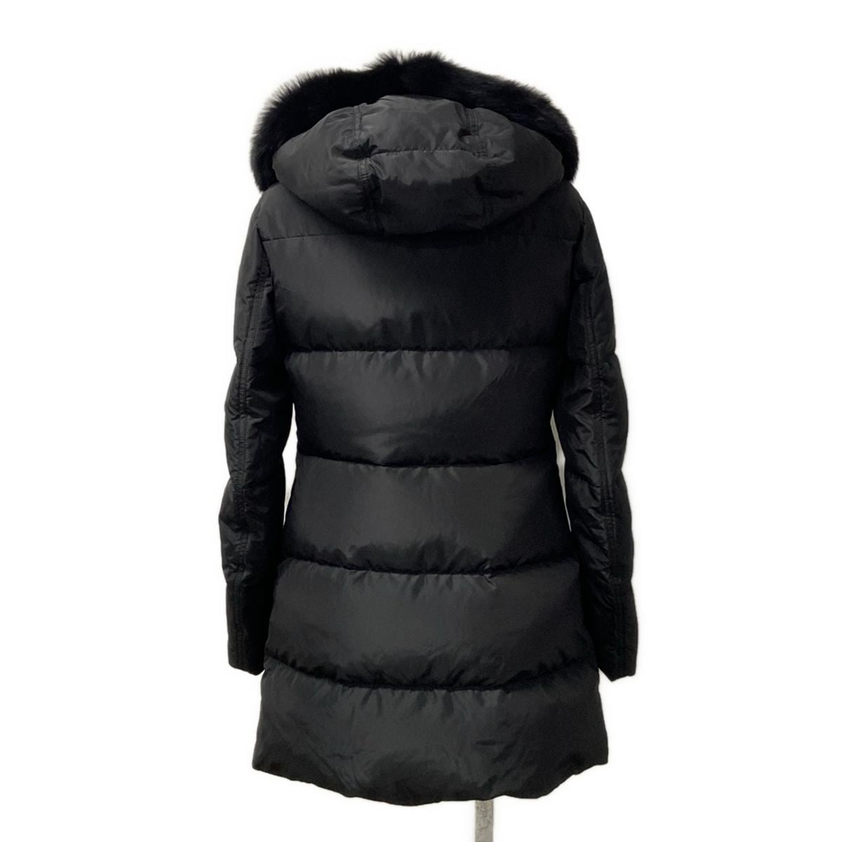 プラダ/ダウンコート/黒/サイズ：42の買取実績【ブランディア】
