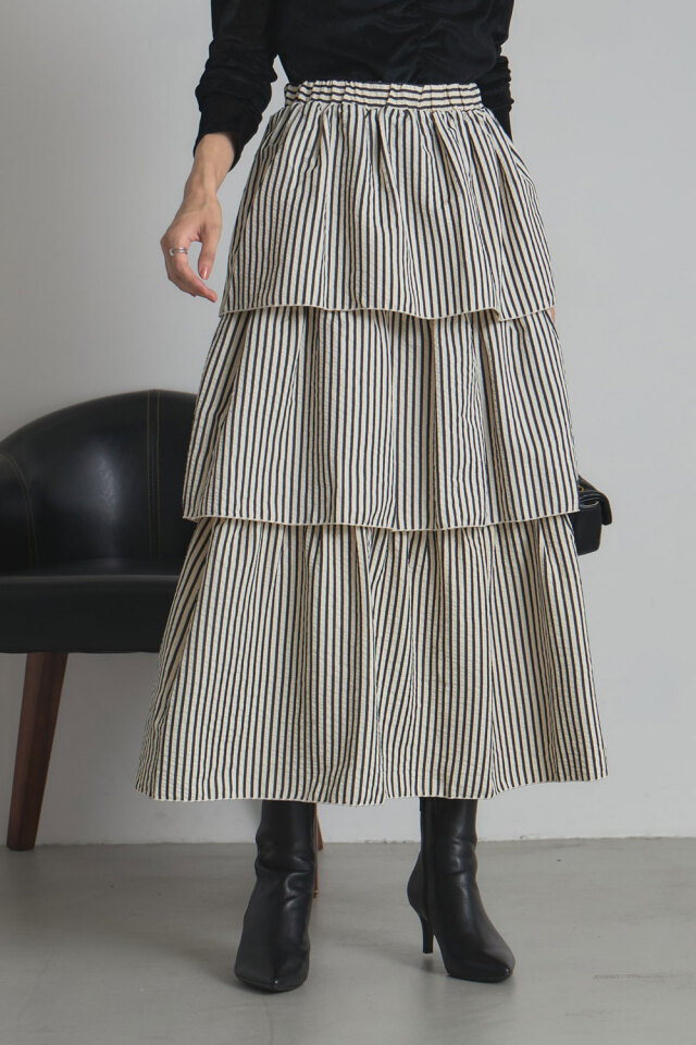 サッカーストライプティアードスカート※一部店舗のみ入荷