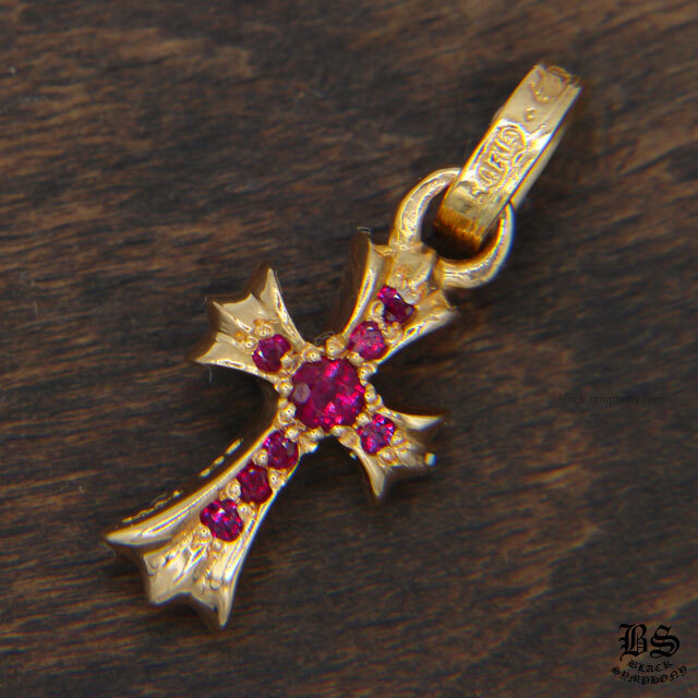 クロムハーツCHクロスベビーファットチャーム22Kwithパヴェ