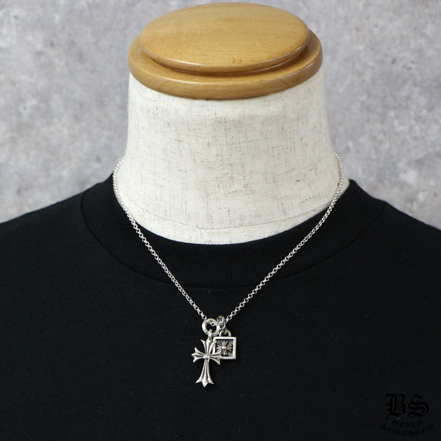 クロムハーツタイニーCHクロスチャーム＆フレームドCHプラスチャーム