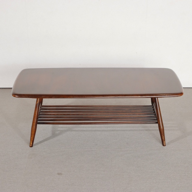 送料込み】【自分はダイニングテーブルよりも大事なのだと語るコーヒー