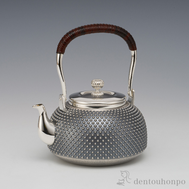 送料無料】 純銀 湯沸 霰 5.0号 並型 A・700g / 高級 コレクション