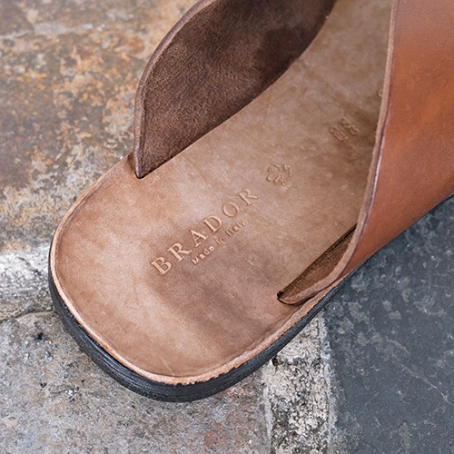 BRADOR ブラドール LEATHER SANDALS レザーサンダル シャワーサンダル