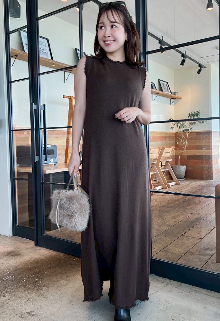 ナチュラルベーシックノースリーブワンピース【7f-831-05795】