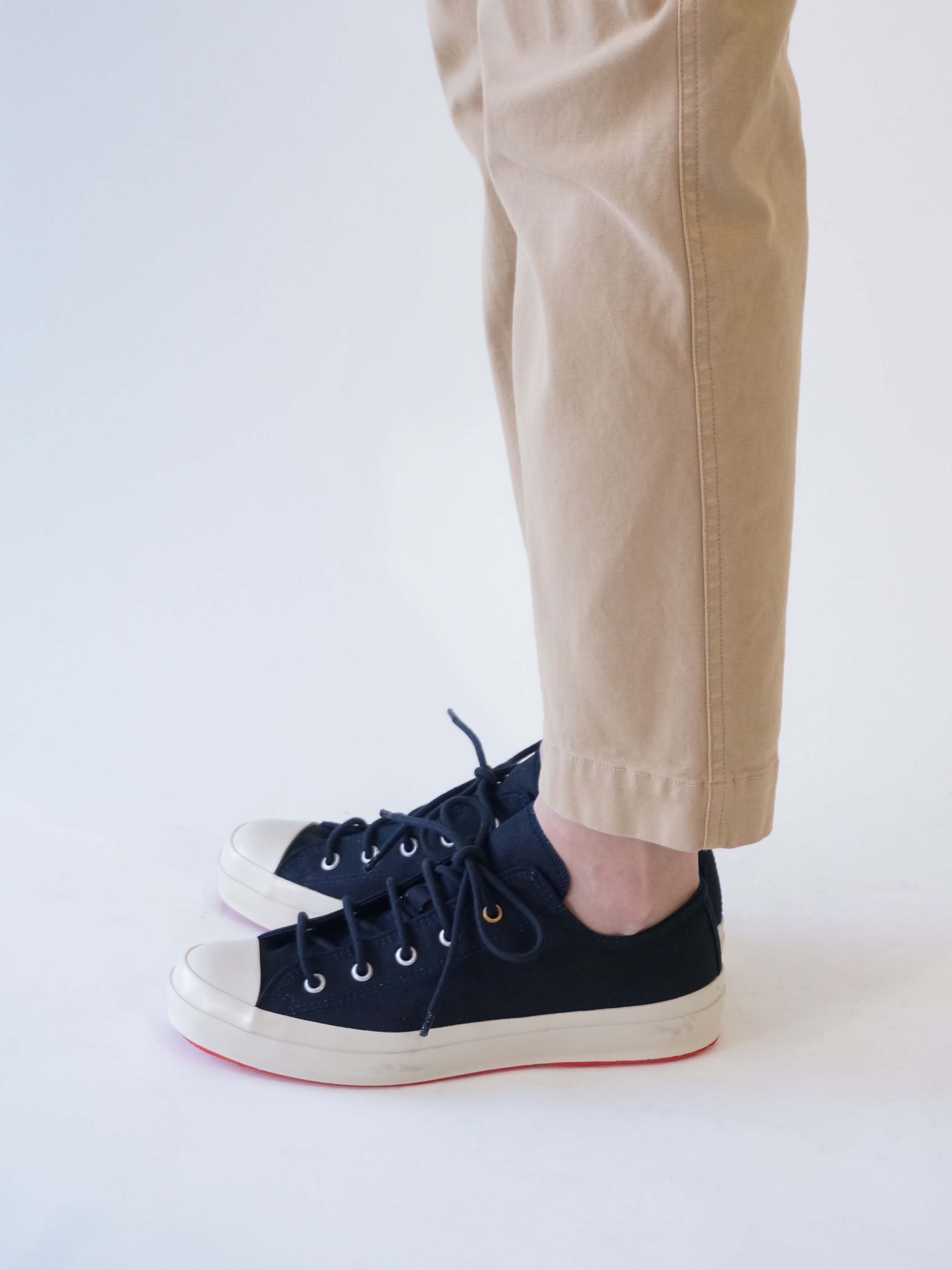 インディゴスニーカー パラスパレス