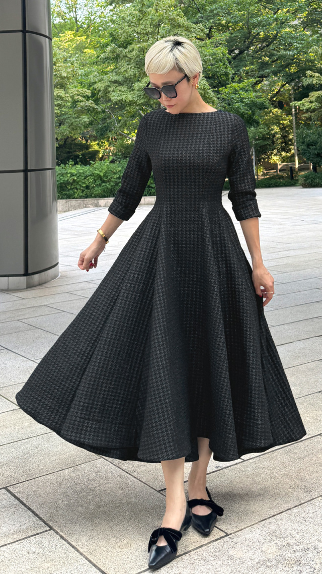 千鳥立体フレアワンピース｜JENNE(ジェンヌ)公式通販：パリジェンヌの