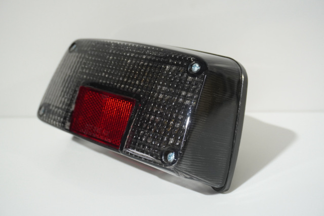GSX400インパルス/GSX250E/400Eゴキ用テールランプAssy スモーク