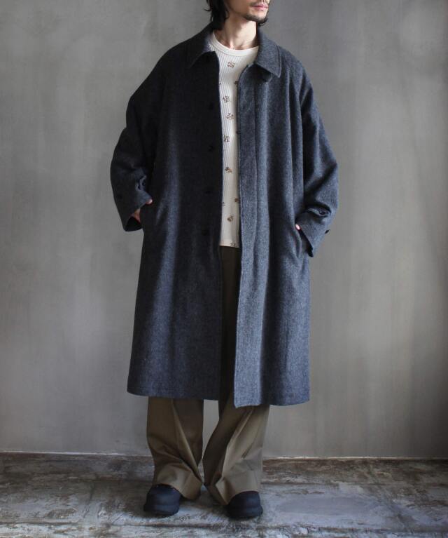 POLYPLOID LONG COAT C CHARCOAL - | rroomm onlinestore（ルーム