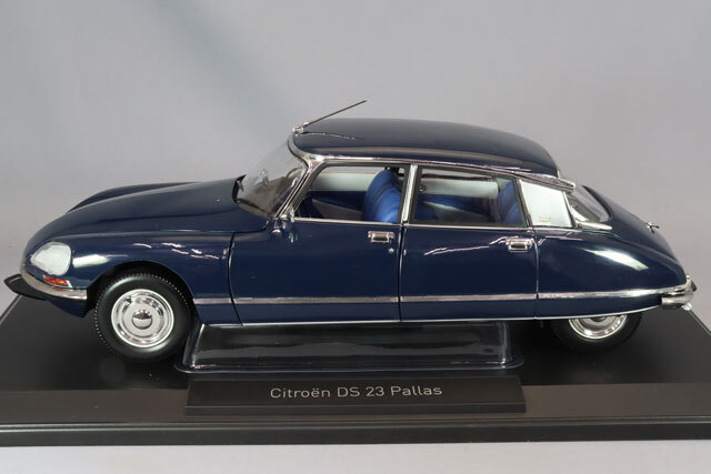 ノレブ 1/18 シトロエン DS 23 パラス 1974 オリエントブルー