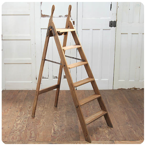 イギリス アンティーク ステップラダー 脚立 古木 家具 ディスプレイ