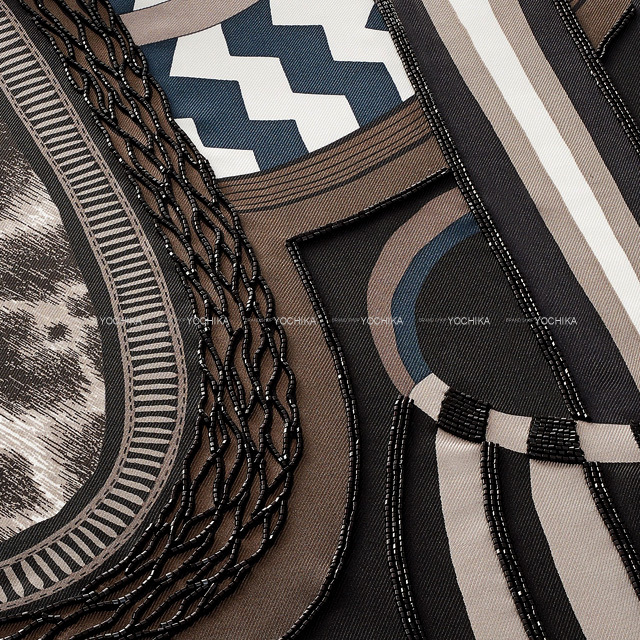 2022年 秋冬 HERMES エルメス スカーフ カレ90 プレシュー 空想の鞍 黒