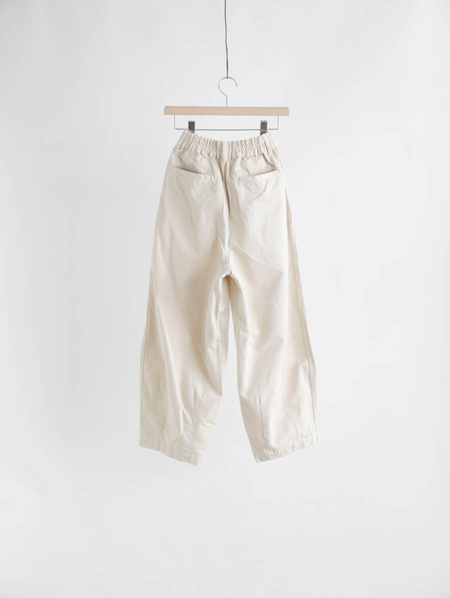 HARVESTY ハーベスティ 別注 クロップドサーカスパンツ アイボリー 2