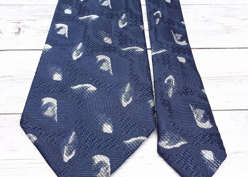 幾何学模様の素敵ネクタイ｜WAKO 銀座和光 ジャガード織り 総柄