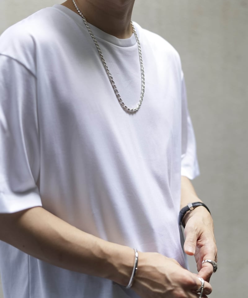 OX JEWELRy Silver Curve Bangle | MB -there is a