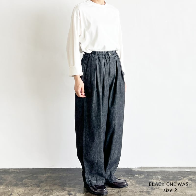 BLACK DENIM NARROW CIRCUS PANTS / BLACK ONE WAS