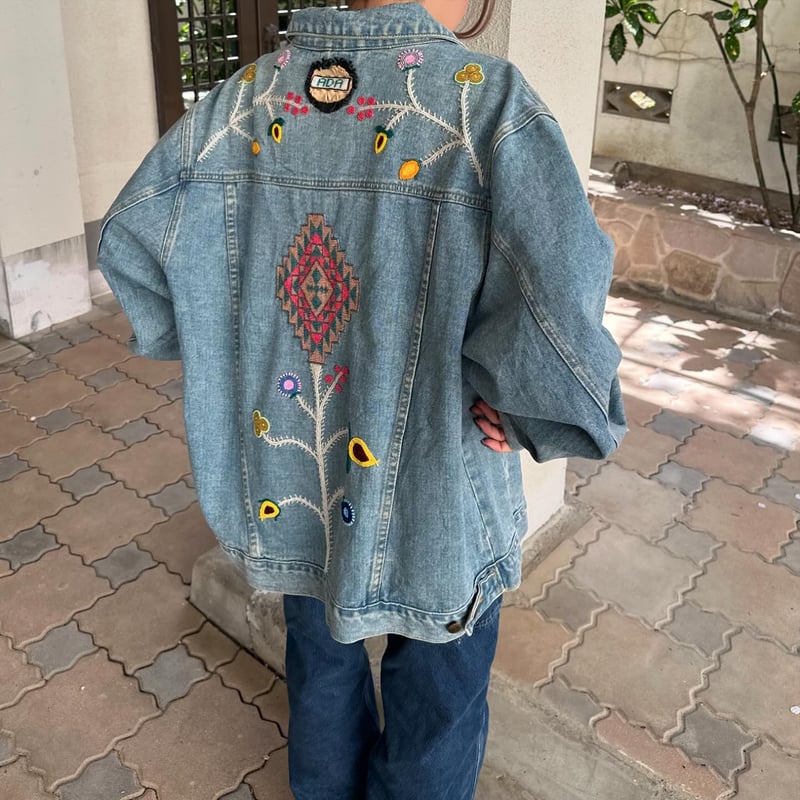 Leeビーズ刺繍デニムジャケット🪡 | CUSTOM FEVER