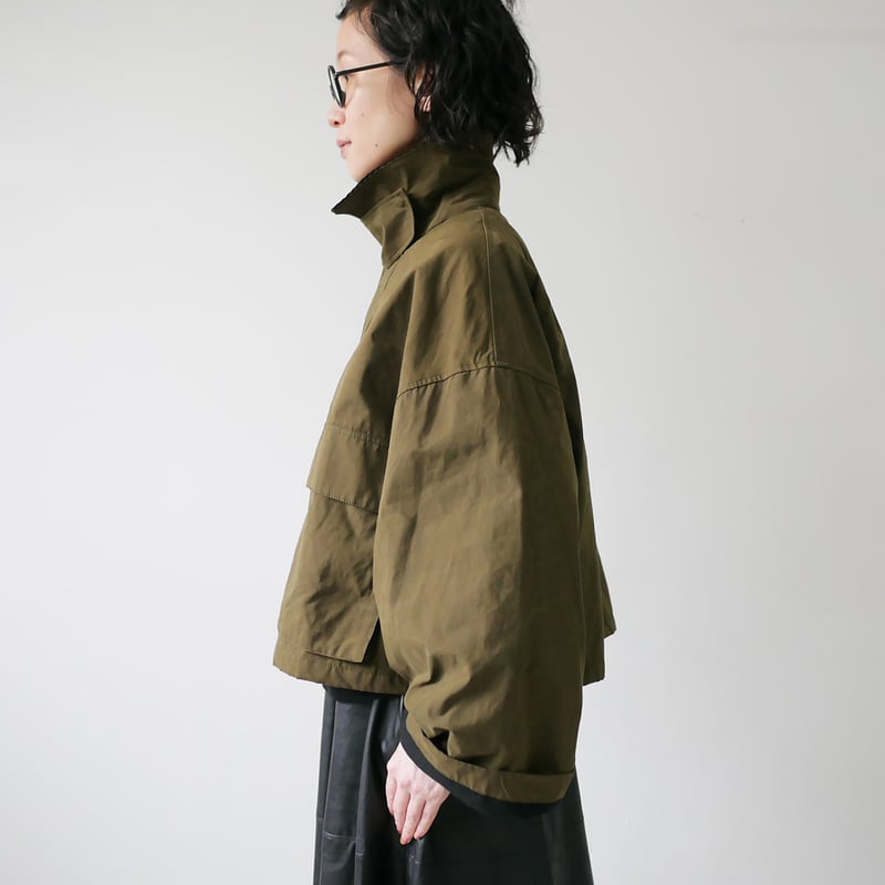 SACRA｜サクラ ｜WAXED HIGH DENSITY CLOTH SHORT JACKE
