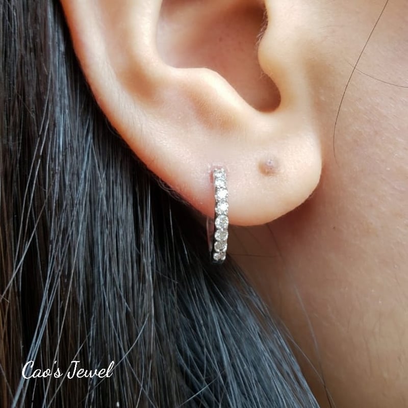 K18 WGダイヤエタニティピアス | Piccolo Cao's