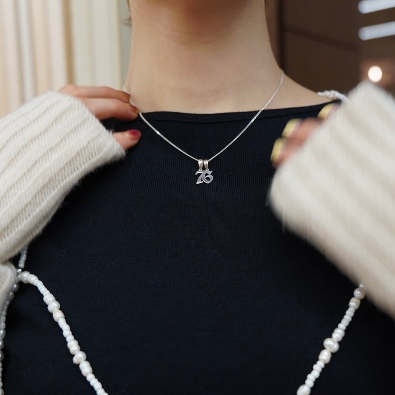 セット販売】tos initials necklace(数字チャーム) | yurikaak