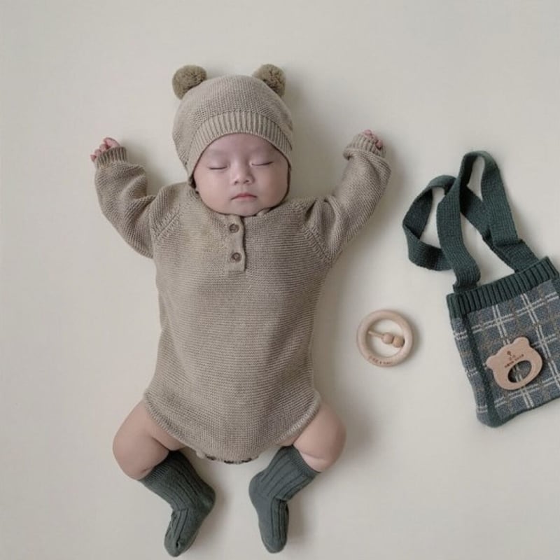 3color ポンポンくま耳ボンネットニットロンパース(1441) | こどもふく