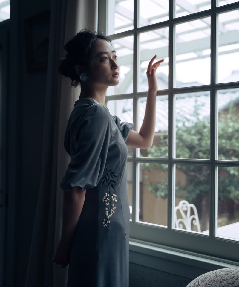 花を着るワンピース#06【南天】-gray- | iCONOLOGY