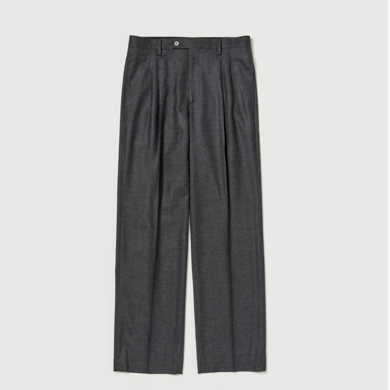 AURALEE SUPER LIGHT WOOL TWO-TUCK SLACKS | Less
