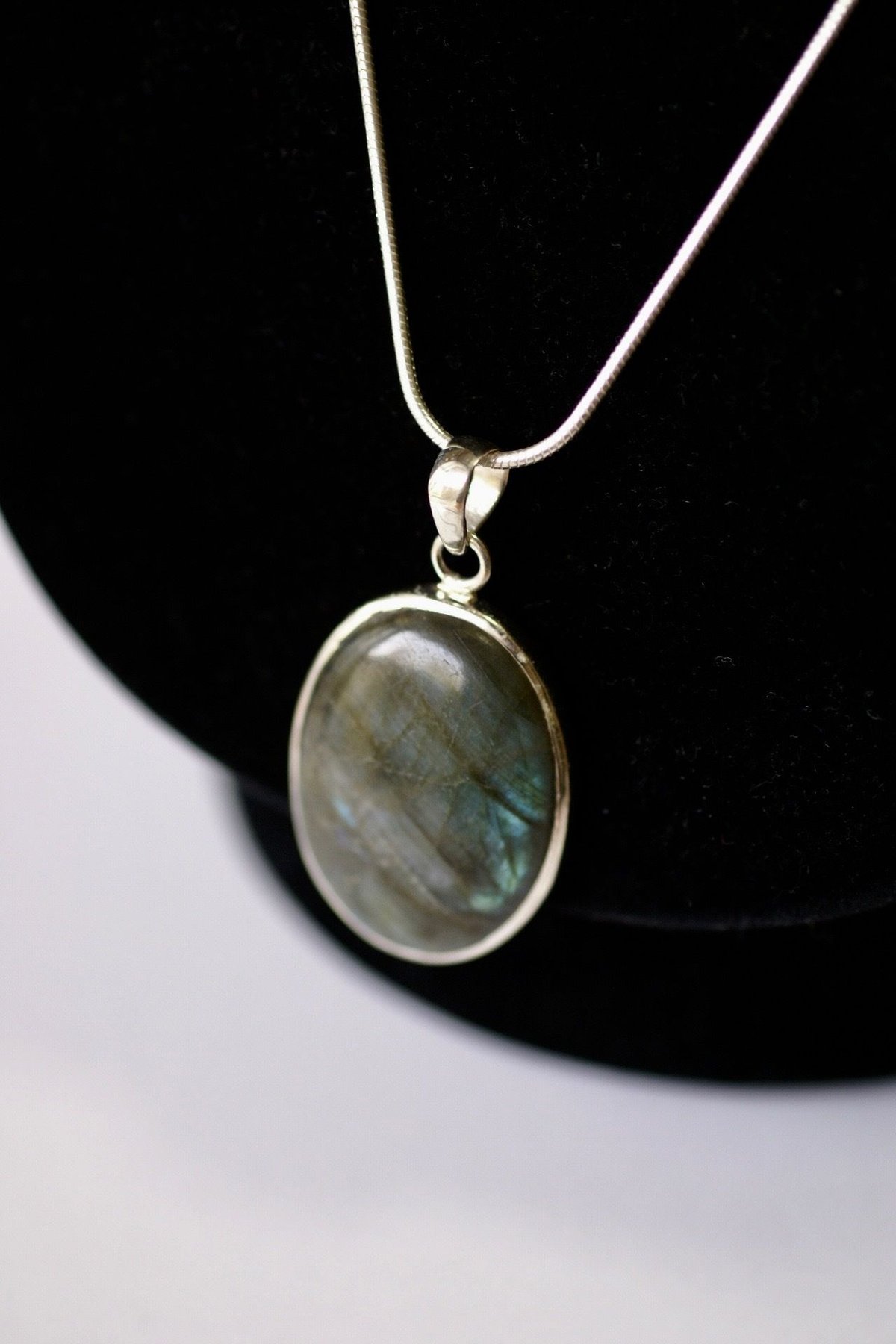 ラブラドライト 天然石ペンダントトップ シルバー925（a-31） | Ratna