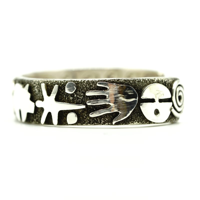 Indian Jewelry Bangle by Alex Sanchez | NewDeal